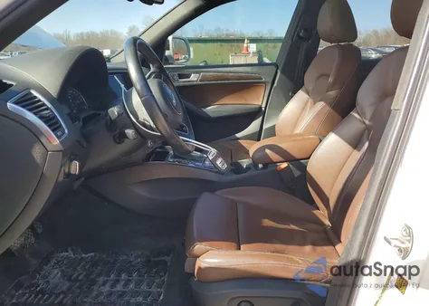 2016 Audi Q5 Premium Plus z USA, uszkodzony, nr VIN WA1L2AFP9GA006606